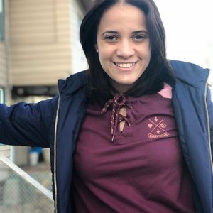 Meet your Posher, Laura